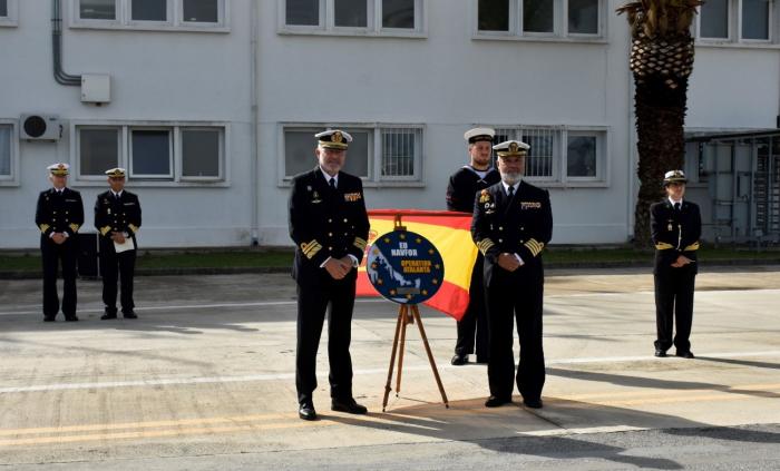 EUNAVFOR Operation Commander and FLOAN Commanding Officer during the ceremony